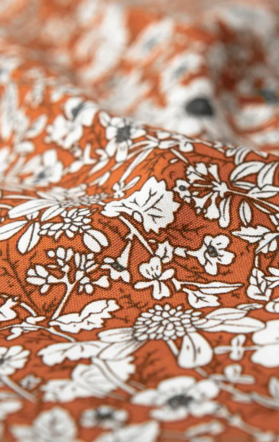 Orangefarbene Blumeneinstecktuch - photo 1