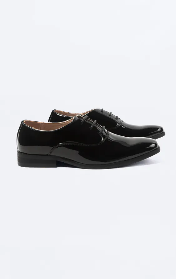 Klassische Lackschuhe für Jungen