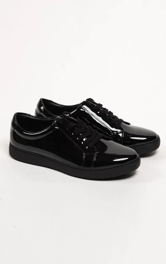Dobell Schwarzer Lack Trainer Dobell