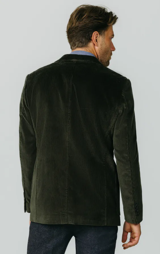 Grüne Cordjacke mit aufgesetzten Taschen - photo 6