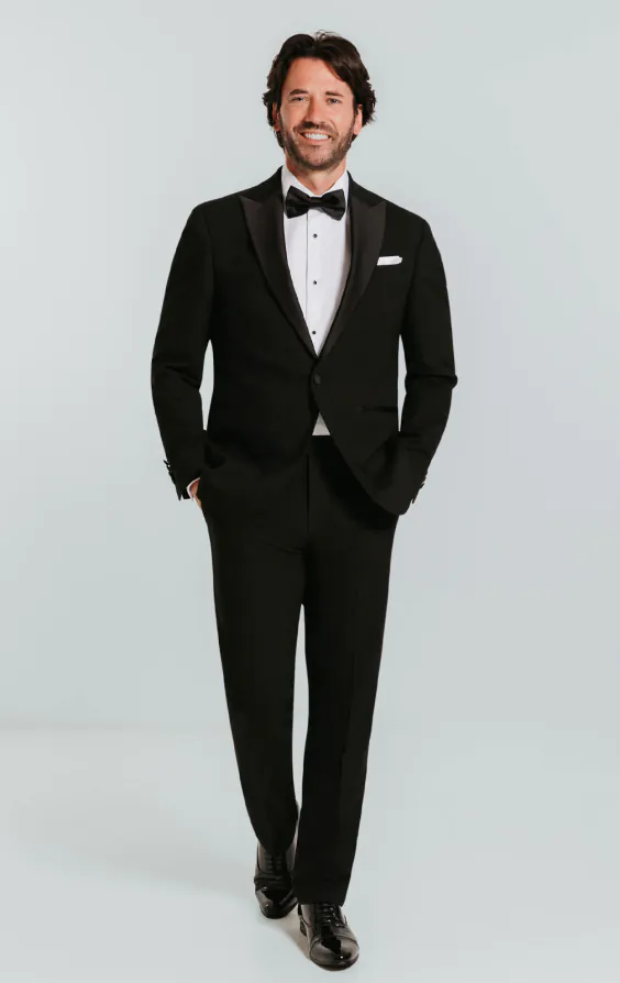 Schwarzer Slim-Fit Smoking mit Steigendem Revers - photo 2