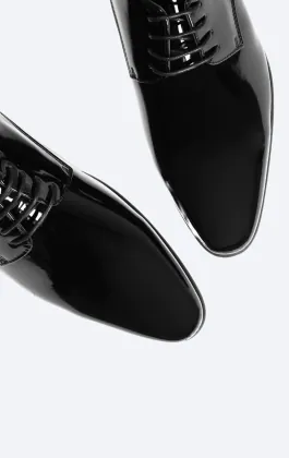 Moderne Schwarze Lackschuhe