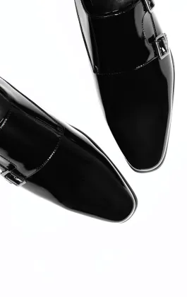 Monk Schuh, schwarz, Lackleder