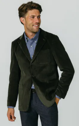 Grüne Cordjacke mit aufgesetzten Taschen