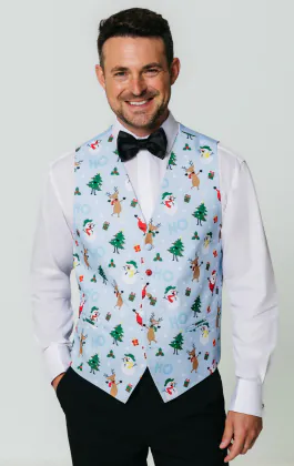 Festliche hellblaue schneebedeckte Weihnachtsweste